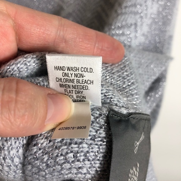 Simply Vera wang sparkly sweater - Picture 8 of 11